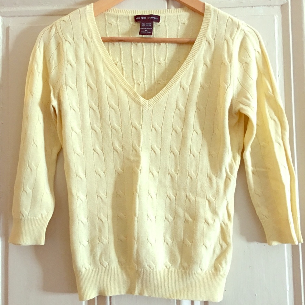 New York and Company Quarter Length Sleeve Sweater